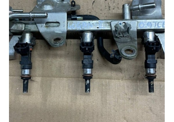 Форсунка паливна Renault Captur, Clio 4, Logan 2, Sandero 2, Twingo 3, 0.9 TCe, 166004787R, H0FHL4