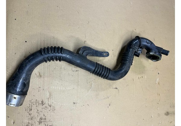 Патрубок інтеркулера правий Renault Captur, Clio 4, Duster, Dokker, Lodgy, Logan 2, Sandero 2,  0.9, 1.2 TCe, 144605243R, 1446000Q1H