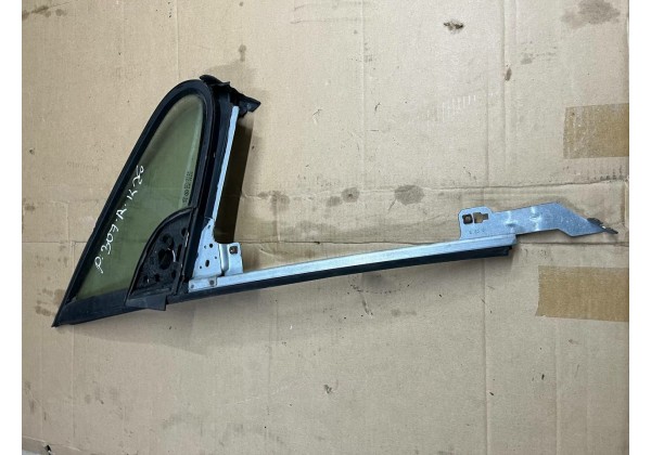Скло кутове передньої правої дверки Peugeot 307, CC, кабріолет, 9202H1, 9642512280