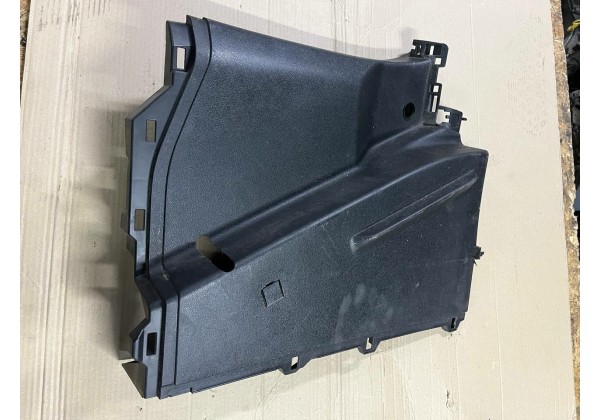 Обшивка багажника ліва Citroen Berlingo 2, Peugeot Partner 2, 9681714777