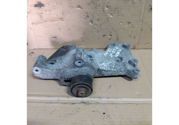 Кронштейн генератора Renault Clio 3, Twingo 2, Modus, 1.2 16V, 8200581323