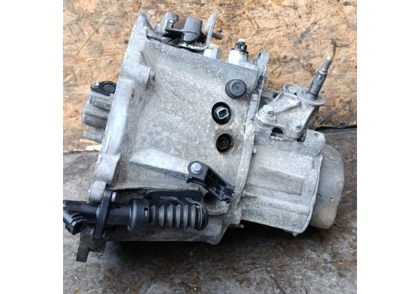 Коробка передач Пежо 5008, Сітроен С4 Пікассо для 1.6vti,20DP56