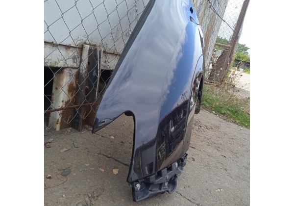 Крило ліве переднє Renault Sandero Stepway 2, 631017242R