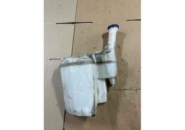Бачок омивача скла Citroen C1, Peugeot 107, Toyota Aygo, 6405V9