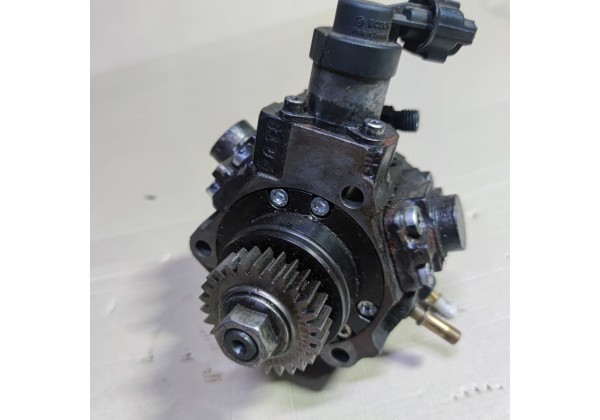 Насос паливний 2.0 ,2.3 dci Renault Trafic 2, Master 3, H8200912103,0445010234,8201024003.