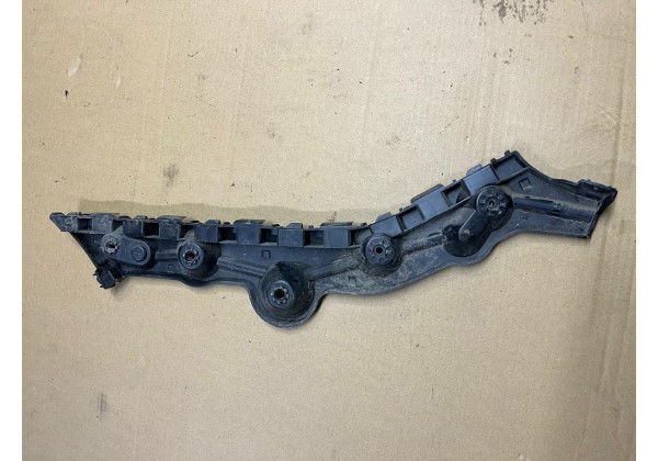 Кронштейн кріплення заднього бампера правий Renault Logan MCV 2, 850442059R