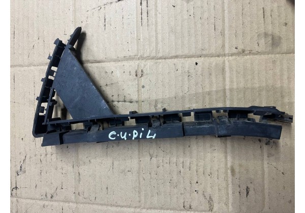 Кронштейн кріплення переднього лівого крила Citroen C4 Picasso, 7840V2, 9653832980