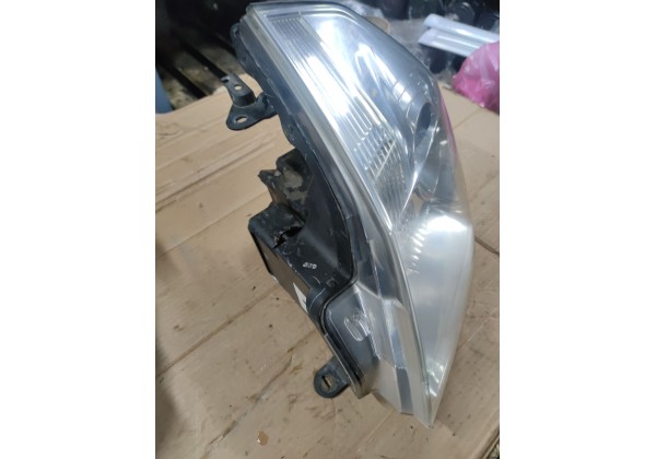Фара ліва Renault Vel Satis,ксенон,8200014357
