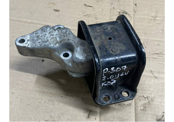 Подушка двигуна права Citroen C4, C4 Grand Picasso, Peugeot 307, 308, 1.8 16V, 2.0 16V, 1839H6, 183994, 9635270080, 9636583980, 9636845880