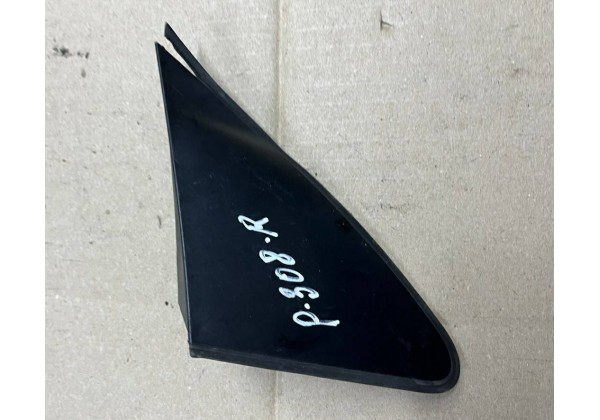 Декоративна накладка переднього правого крила Peugeot 308, T7, 07-13, 902562, 9680364280