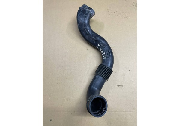 Патрубок повітряного фільтра Renault Duster, Dokker, Logan 2, Sandero 2, Clio 4, 1.5 DCi, 0.9 TCE 165556691R