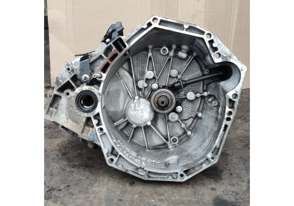 Коробка передач механічна Renault Megane 3,1.5 dci, 6 ти ступенева,TL4063,320102061R