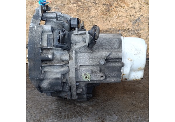 Коробка передач Рено Кліо 2, Канго для мотора 1.4 бензин з металевим піддоном , під датчик швидкості та на широку лапу кріплення,JB1964