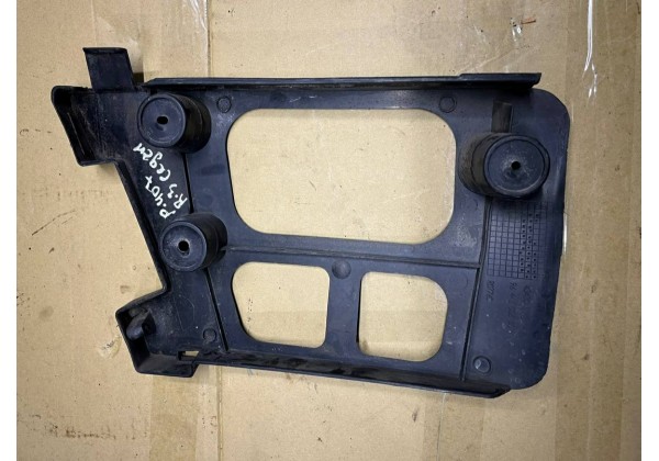 Кронштей заднього бампера правий Peugeot 407, седан, 7416L1, 9644600680