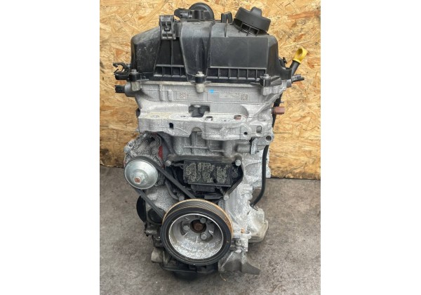 Двигун Пежо 1.2 vti,HM01, гарний стан, пробіг 62 тис.км