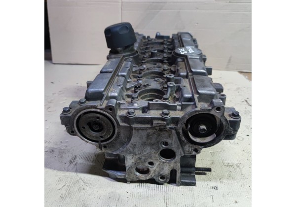 Головка двигуна 2.5 бензин "Вольво" N7U, Renault Safrane