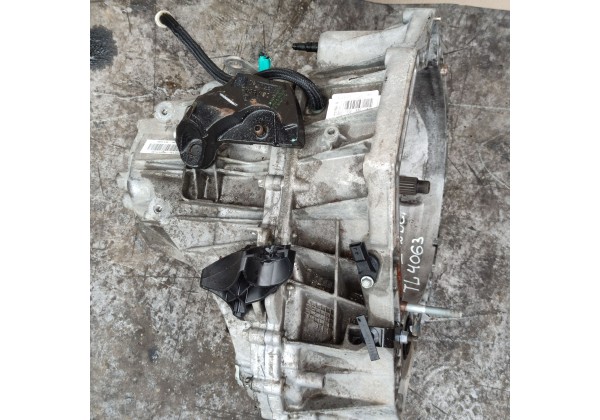 Коробка передач механічна Renault Megane 3,1.5 dci, 6 ти ступенева,TL4063,320102061R