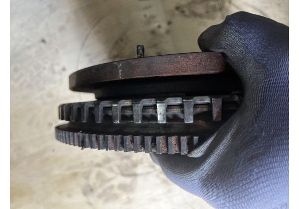 Маховик демпферний Renault Megane II, Scenic II, 2.0 16V, 7701478722