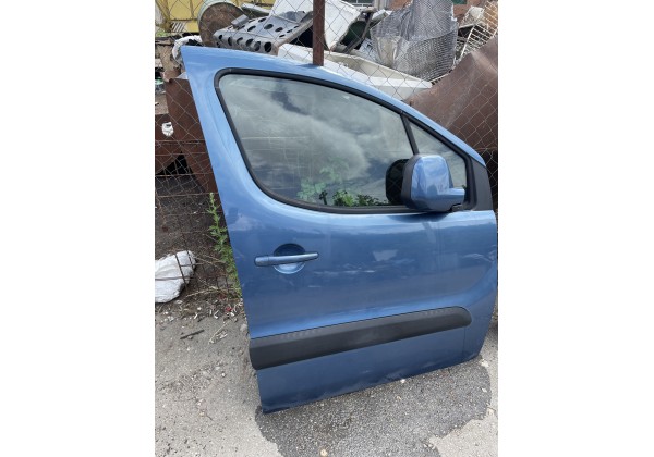 Двері передні праві Citroen Berlingo II, Peugeot Partner II, B9, Код фарби: KGQ, Ціна за голу.