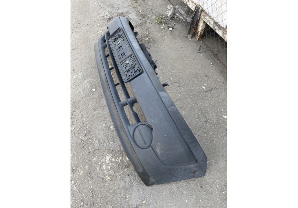 Бампер передній Renault Kangoo I 03-08