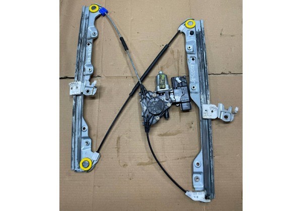 Склопідйомник передньої правої дверки електричний Renault Koleos, 08-16, 807207736R, 80750JY40A, 80220