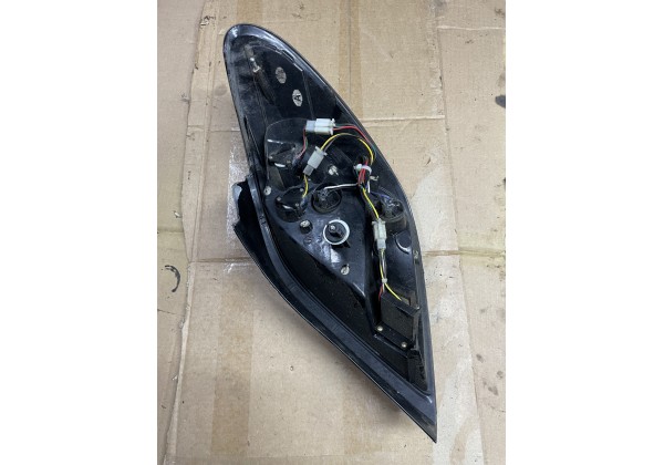 Ліхтар задній лівий Peugeot 207 Хетчбек