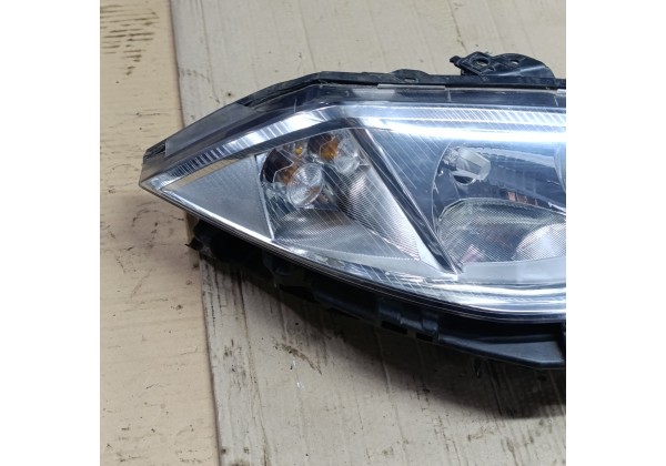 Фара права Рено Меган 2 , 03- 05р, галоген, 8200073221