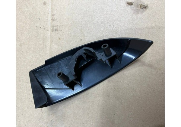 Заглушка кріплення правого дзеркала Peugeot 307 CC, кабріолет, 9015W6, 9642632077, ДЕФЕКТ КРІПЛЕННЯ