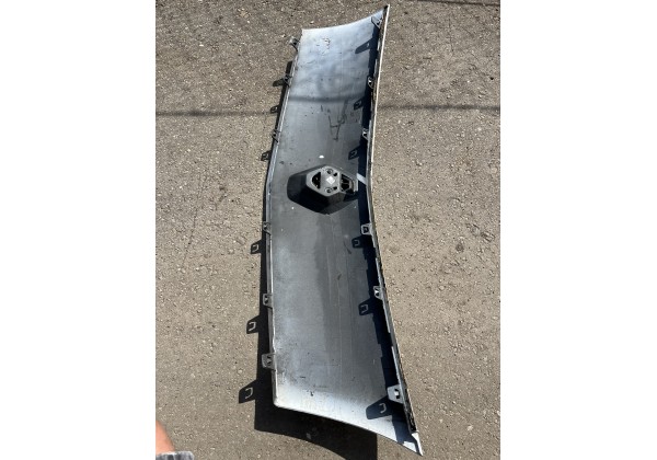 Решітка радіатора Renault Kangoo II, 8200499017