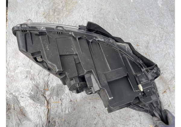 Скло лівої фари, фара ліва Renault Laguna III 07-10, 260600074R, Пошкоджений корпус