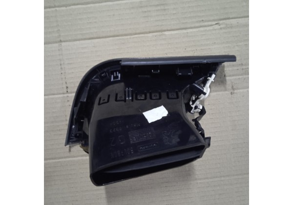 Дифлектор обдуву салона лівий Peugeot 207, 9650088577