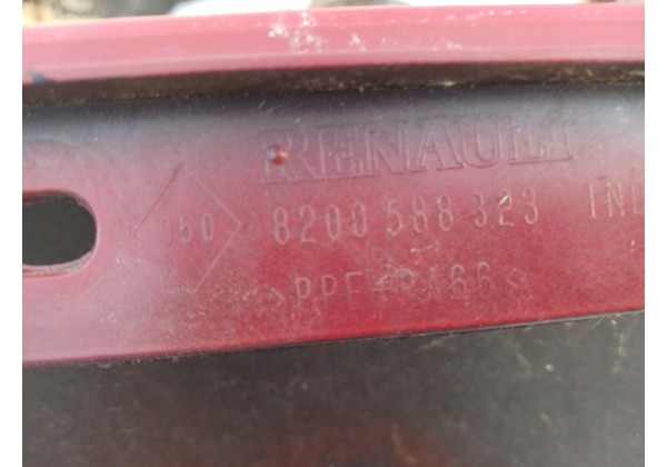 Крило передне ліве Renault Twingo II, 8200588323
