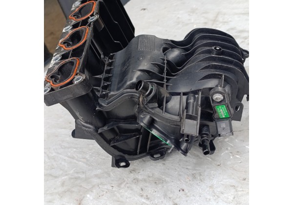 Колектор впускний Пежо, Сітроен 2.0 бензин для мотора RFJ, EW10A, 9662401480