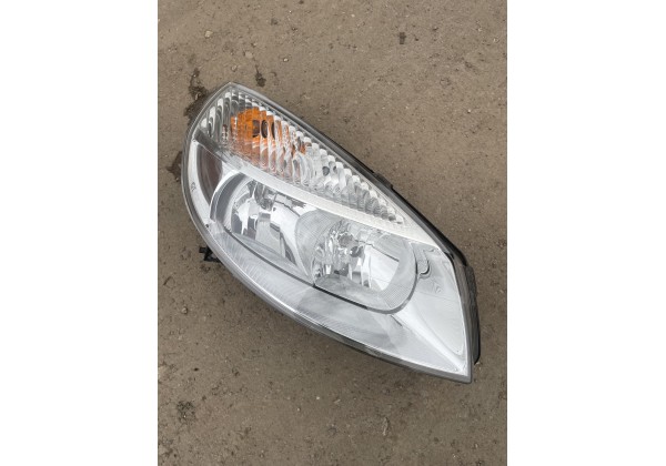 Фара права Renault Scenic II -06, HELLA 1EG008862181