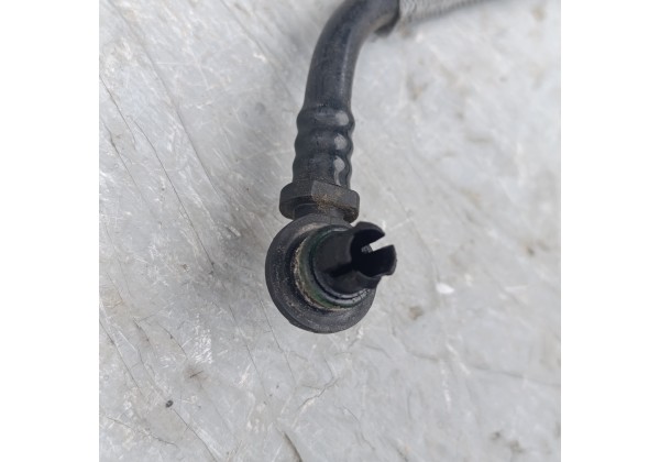 Патрубок допалювання парів палива з паливного бака стоїть на дроссельній заслонці Рено Меган 2, 1.4 бензин,8200192910