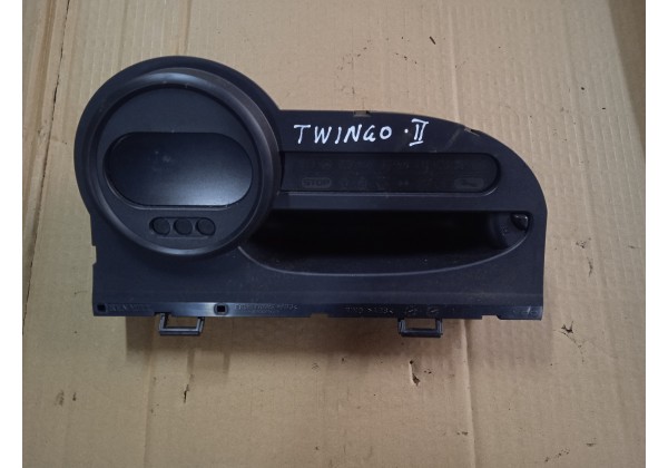 Панель приладів Renault Twingo 2, 8200387578