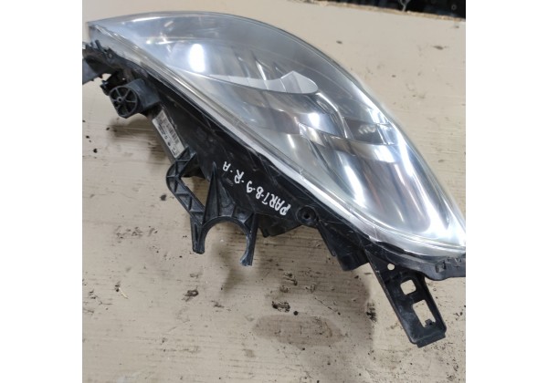Фара передня права Peugeot Partner II 08-12, 9682829280