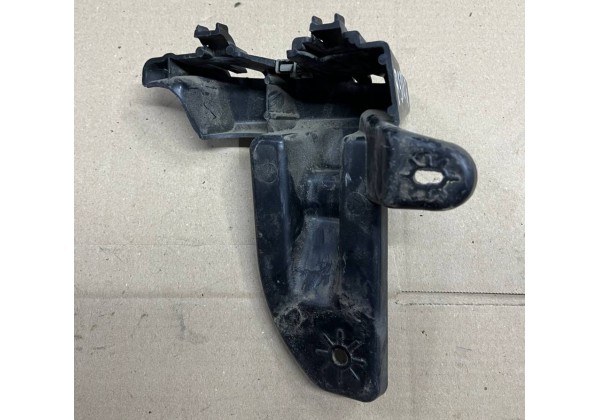 Кронштейн заднього бампера правий Peugeot 308, T7, SW, універсал, 07-13, 7416H8, 9681742780, 2002692