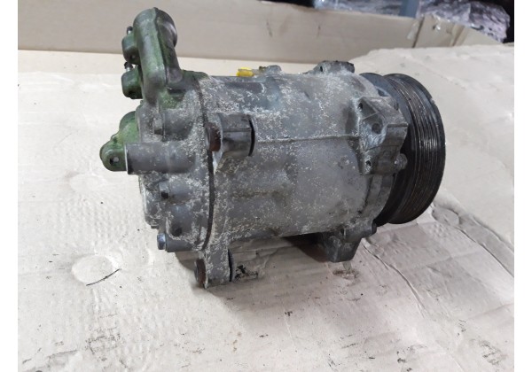 Компресор кондиціонера Citroen C5, Peugeot 407, 607, 9656572380