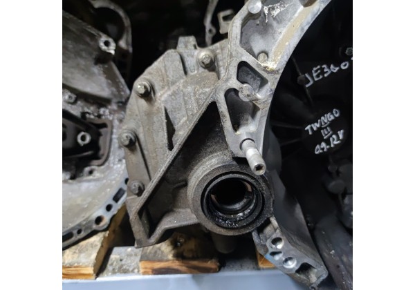 Коробка передач 1.0sce, Renault Twingo 3,2014 р,JE3007, ціна 250 долл