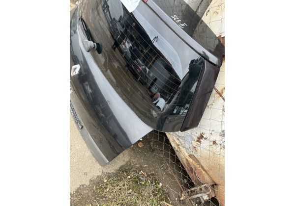 Кришка багажника Renault Scenic ll