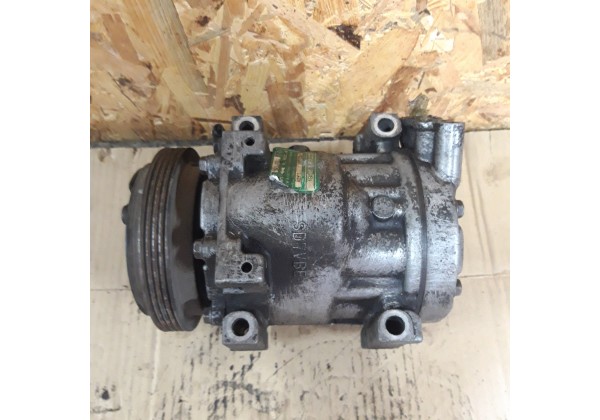  Компресор кондиціонера Renault Clio 2, Kangoo, 1.4, 7700875357, 7701499858
