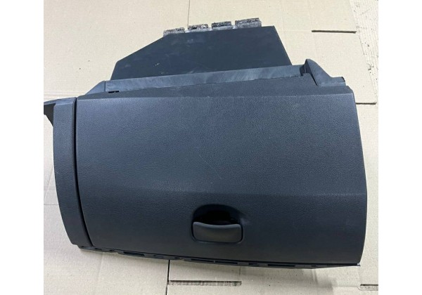 Бардачок Renault Clio III, 8200407713, 7701208803