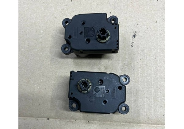 Привід заслінки пічки Citroen C2, C3, C4, Peugeot 207, 308, 1007, 6447NL, 010908595, F663746X