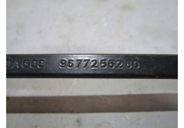 Поводок щітки склоочисника лівий, Peugeot 308(T9),9677256280