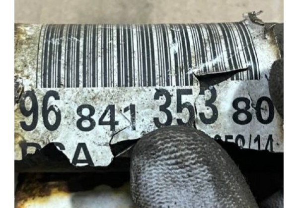 Полуось ліва Citroen C3 II, Picasso, 1.6 HDi/VTi, С4 II, 1.4 VTi, 1.6 HDi/VTi, 2.0 HDi, Peugeot 2008 1.2, 1.6 VTi, 1.6 HDi, 207 1.4, 1.6 i, 1.6 HDi, 208 1.0-1.6 i, 1.4-1.6 HDi, 3008, 308 1.6 i, 1.6 HDi, 5008 1.6 HDi, 25x24 зуб, 3272QA, 3272PZ, 9684135380
