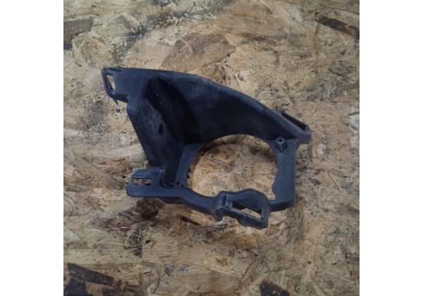 Кронштейн лівої протитуманної фари Renault Sandero Stepway 2, 269169211R