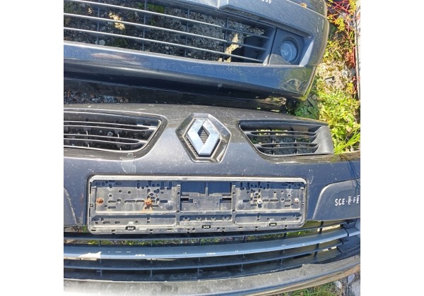 Бампер передній Рено Сценік 2 рестайл, колір NV676