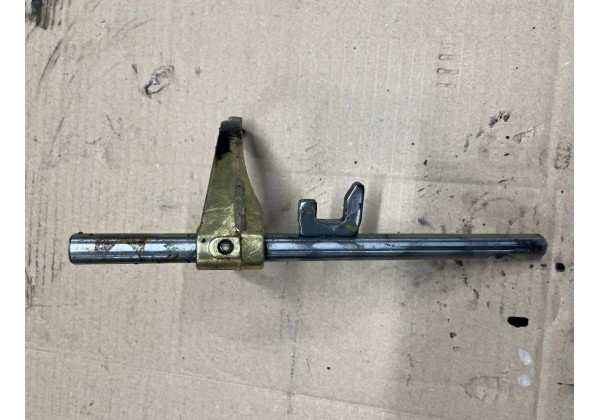 Вилка вмикання 3-4 передач Renault Clio 3, Logan, Sandero, JH1053, 8200425103