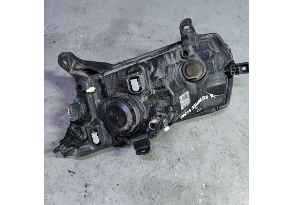 Фара права Renault Logan II, Sandero II, з механічним коректором, 260107615R, 260107737R
